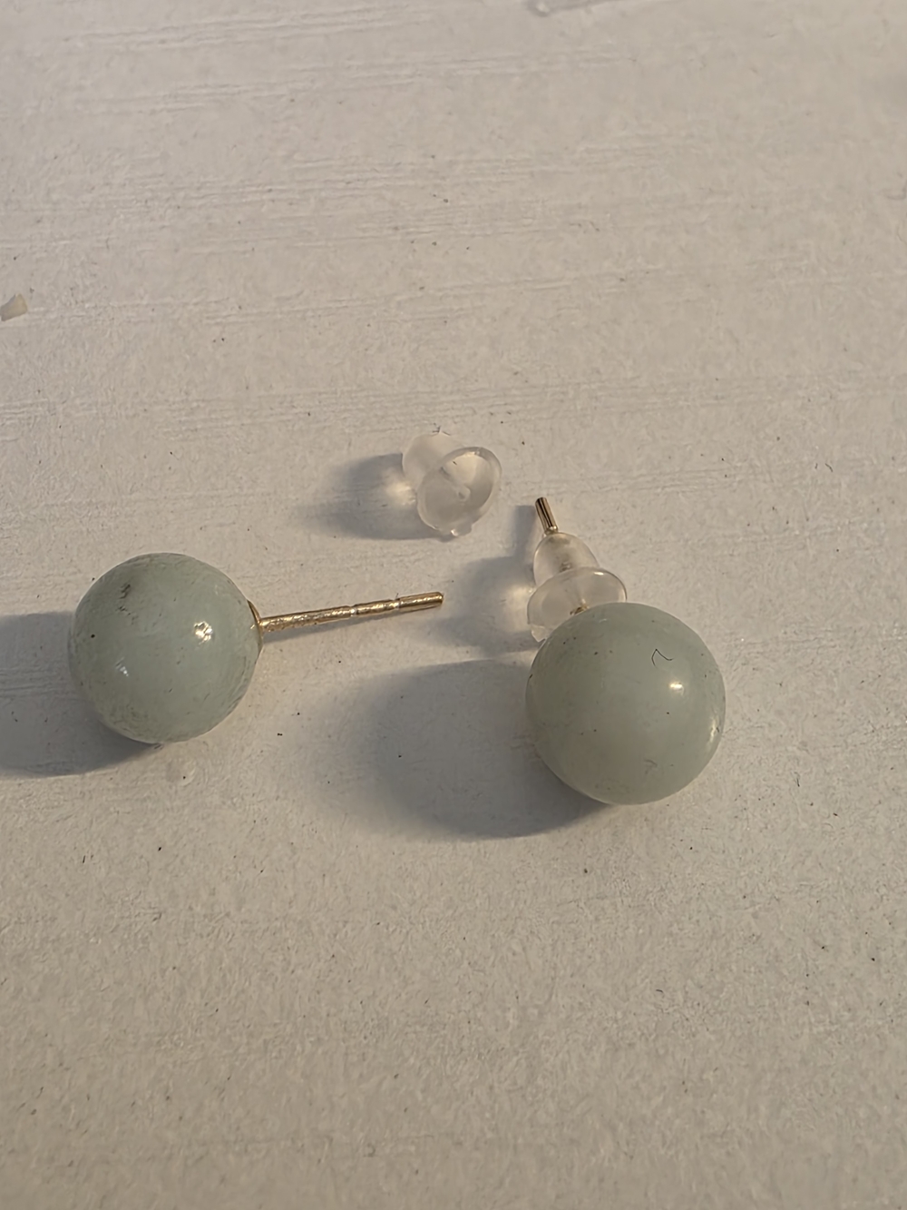 ✨️✨️ 10k Round Stone Stud Earrings Plastic Back Closure Pierced - Women Jewelry